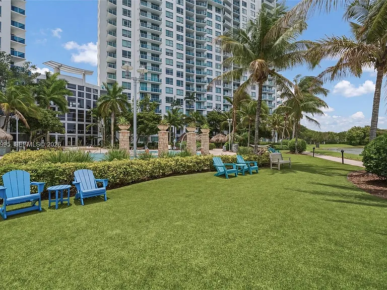 2681 N Flamingo Rd #2205S — Photo 42