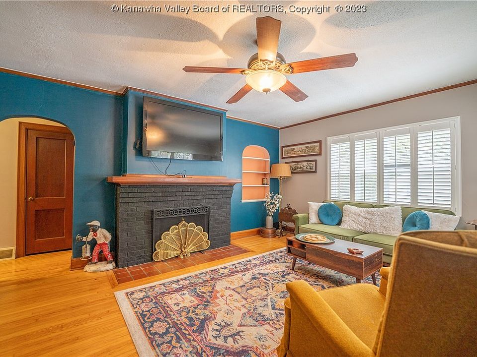 902 McQueen Blvd, Saint Albans, WV 25177 Zillow