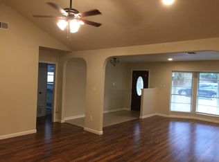 6407 Red Jacket Dr, Leon Valley, TX 78238