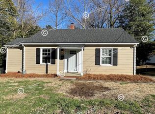 909 Neal St, Greensboro, NC 27403