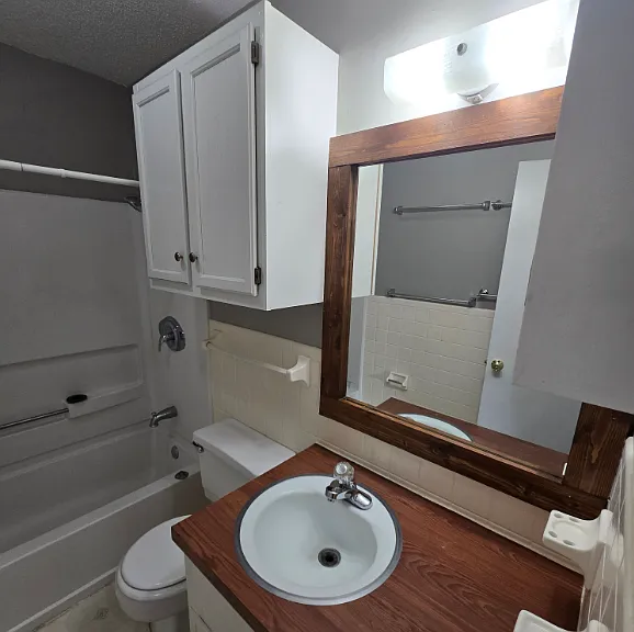 416 Smart St — Photo 13