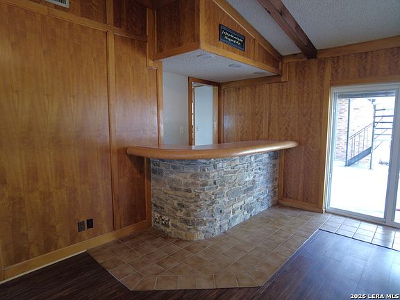 5th image of 972 Barbarosa Rd
