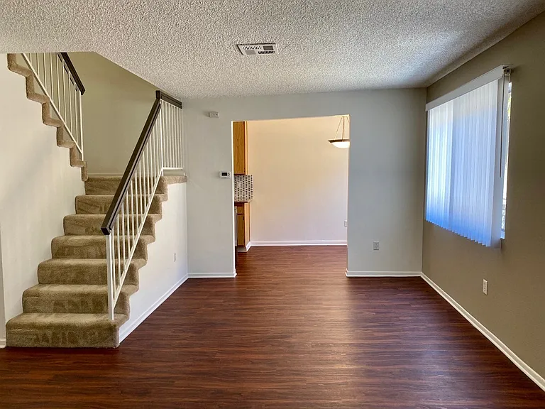 Woodman Place Apartments — Photo 27