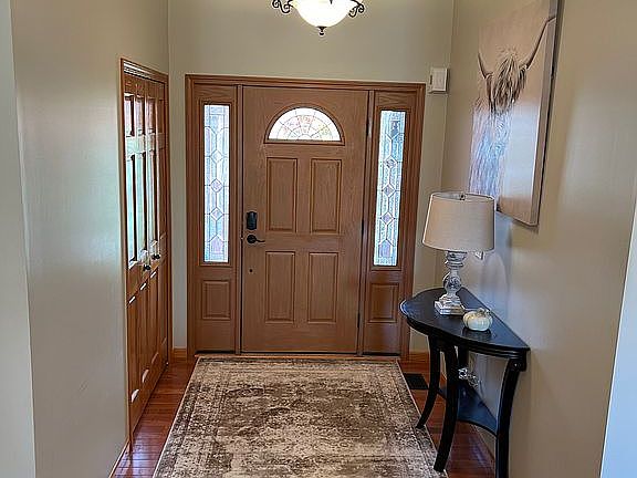 4th image of 3632 Thornwood Dr
