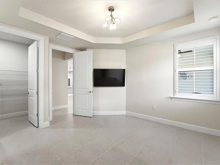 5935 Mayflower Way — Photo 9