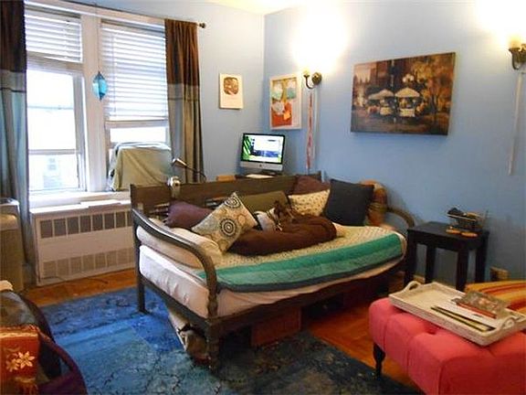 5th image of 48-23 42nd St Unit 3-B