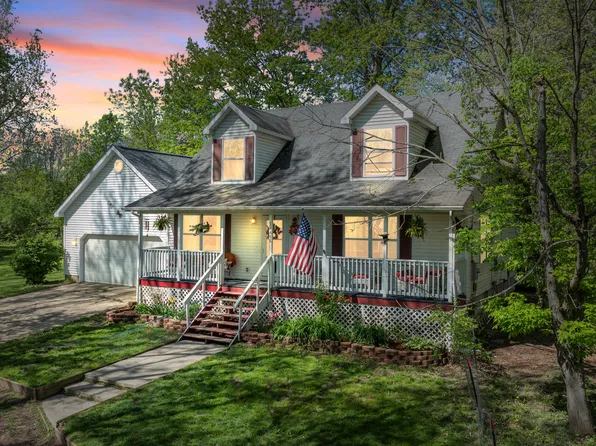 11486 Halsey Rd, Holly, MI 48442