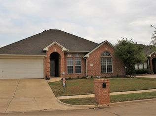 6014 Fannin Dr, Arlington, TX 76001