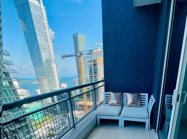 60 SW 13th St, Miami, FL