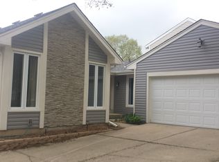 6424 Ashford Ct, Lisle, IL