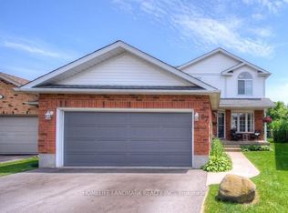 67 Burnaby Cres, Kitchener, ON N2N 3A1
