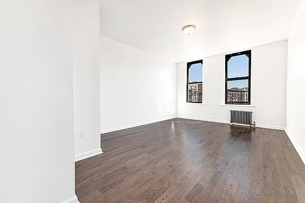 Rented by REAL New York | media 10