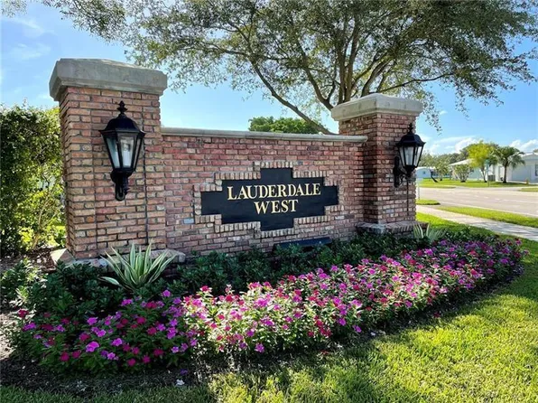 8208 NW 14 Street, Plantation, FL 33322