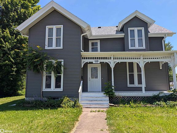 2nd image of 904 East St