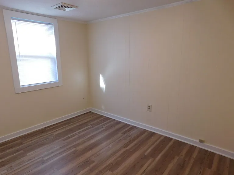 423 Bouy St — Photo 16