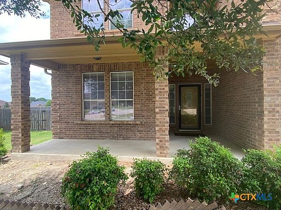 2nd image of 2003 Isabelle Dr