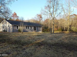 19426 Earl Dean Rd, Lexington Park, MD 20653