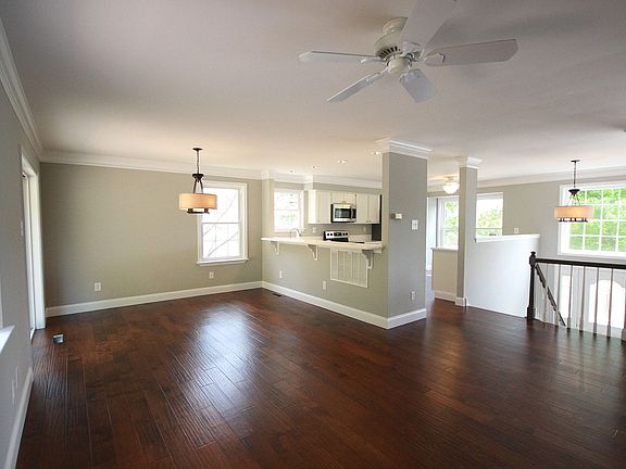 3rd image of 27 Michael Ln