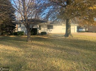 2 Schwartz Dr, Ottumwa, IA 52501