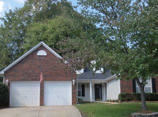 9115 Lake Spring Ave, Charlotte, NC 28216
