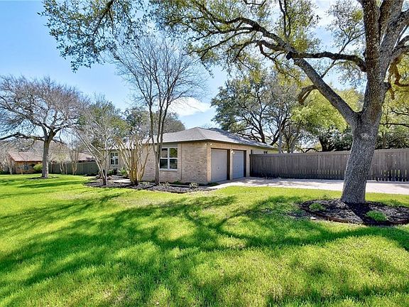 4th image of 500 Canyon Wren Dr