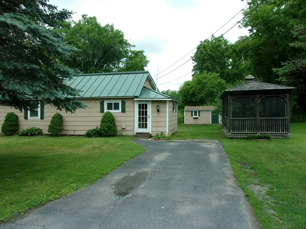 74 Route 30 South, Castleton, VT 05735