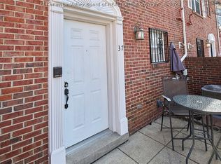 37 Downing St, Charleston, WV