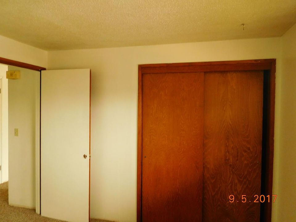 Front bedroom