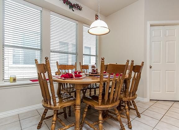 4th image of 2709 Jackson Dr