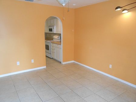 3rd image of 767 Flamingo Dr