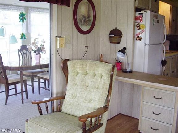 5th image of 2786 Teakwood Blvd