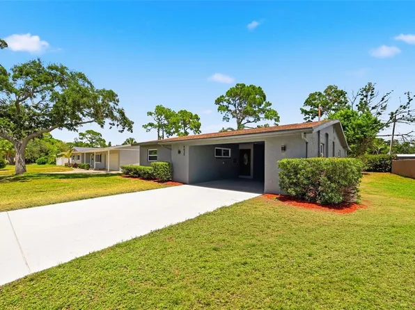 4435 Huntington St NE, Saint Petersburg, FL 33703