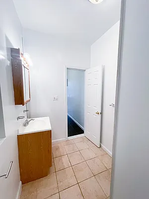 Rented by Urban Real Estate Inc | media 13