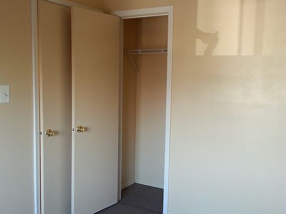 2nd image of 223 Castle Hill Ave #2