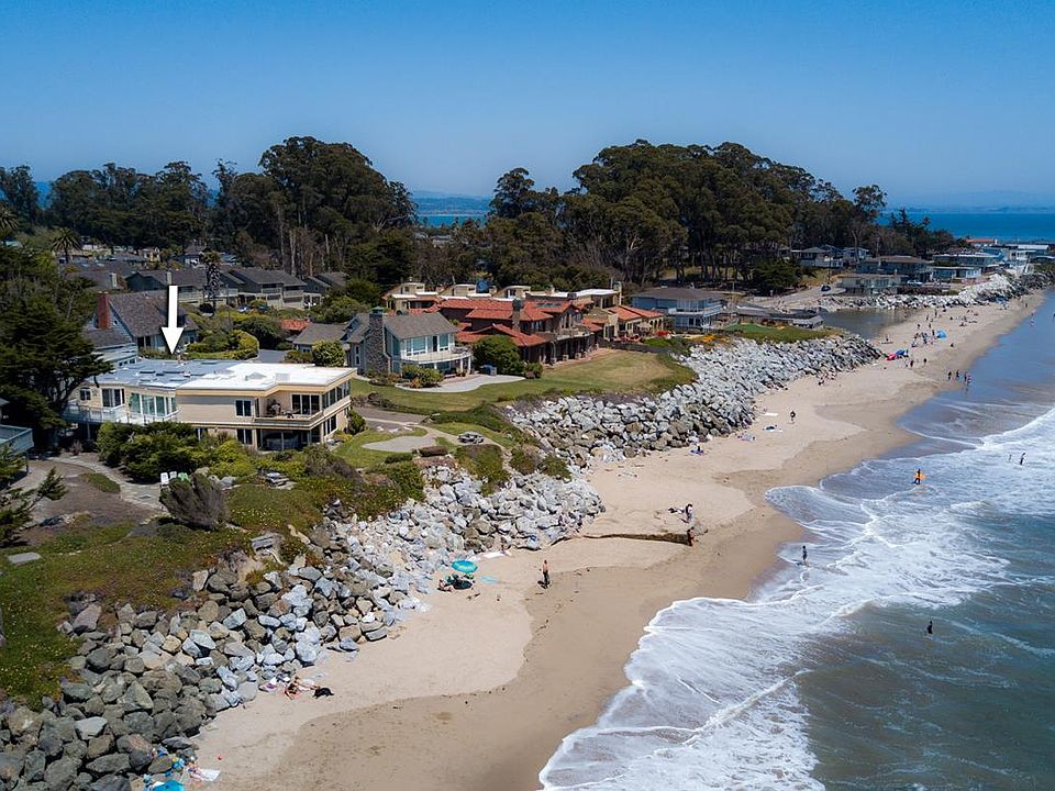 22680 E Cliff Dr APT 8, Santa Cruz, CA 95062 | Zillow