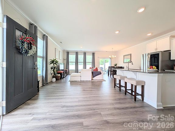4th image of 644 Altamonte Dr #66