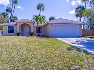 2389 Wynnewood St, Port Saint Lucie, FL 34953