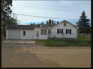 8486 N Saginaw Rd, Mount Morris, MI 48458