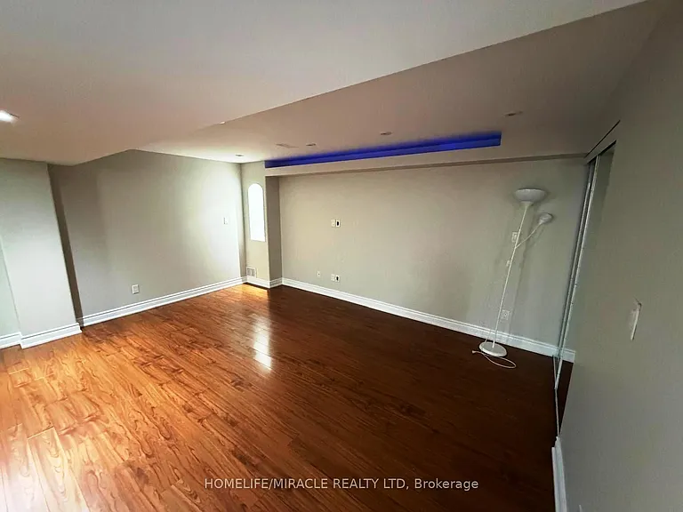 26 Fishing Cres — Photo 38