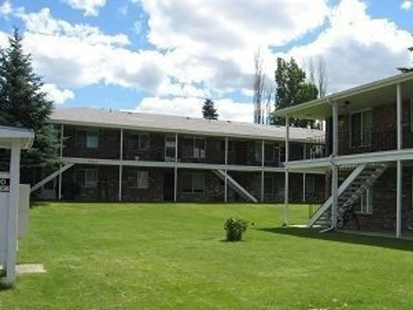 Wonderful Mead School District 1 Bedroom 1 Bath Apartment — Photo 2