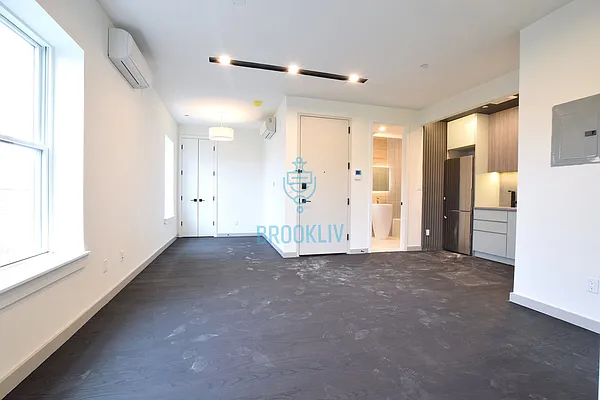 Rented by null | media 55