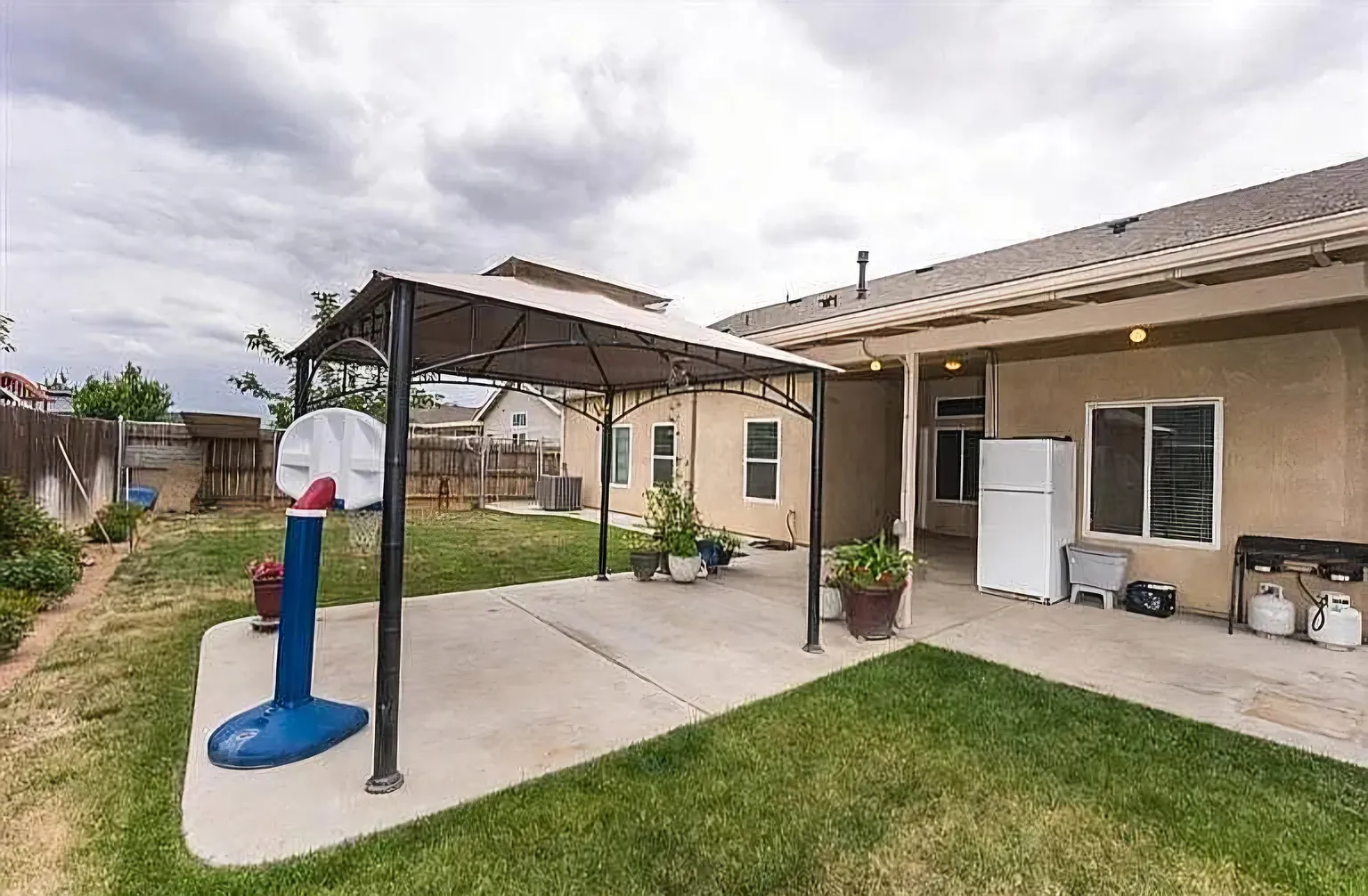 5156 W Brown Ave photo 1