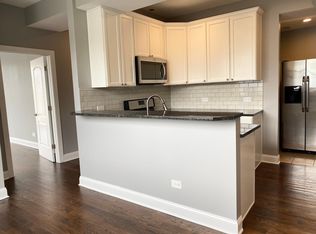 3444 W Parker Ave #1, Chicago, IL 60647