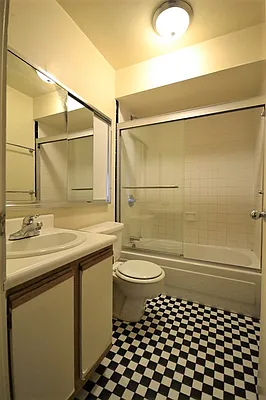 Rented by GPS Realty NYC | media 22
