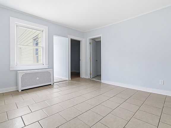 3rd image of 43 Patterson St #2
