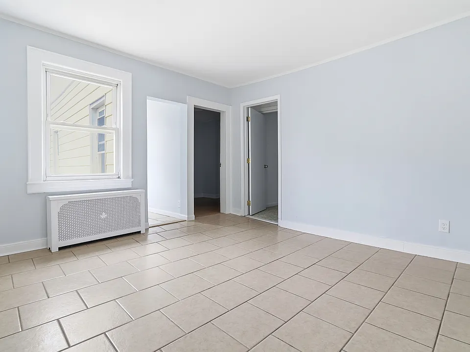 43 Patterson St #2