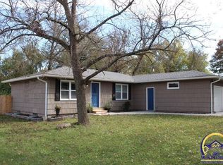 1256 SW Indian Trail Ct, Topeka, KS 66604