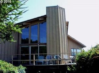 33112 Nesika Rd, Gold Beach, OR 97444