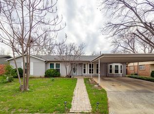 2307 13th St, Brownwood, TX 76801