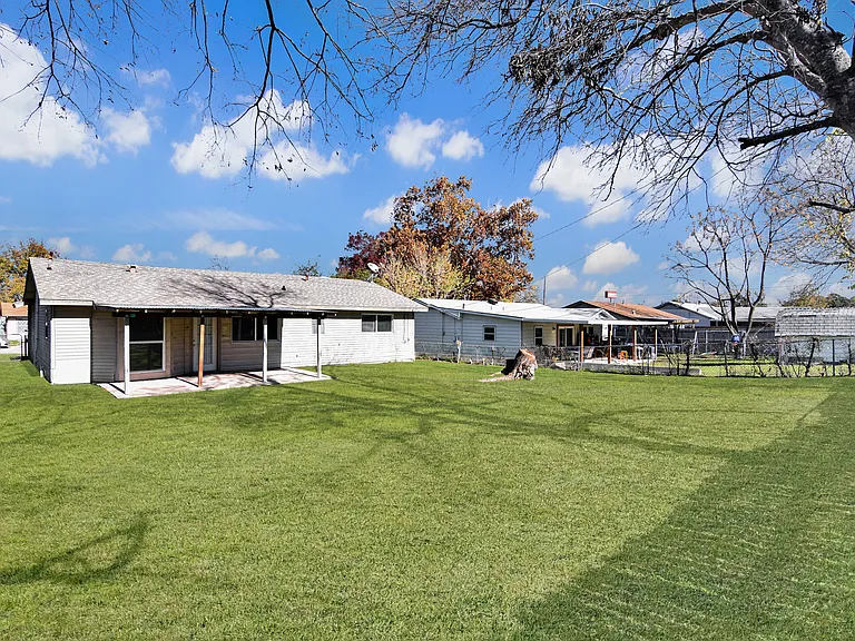 1206 Bonner Dr — Photo 14